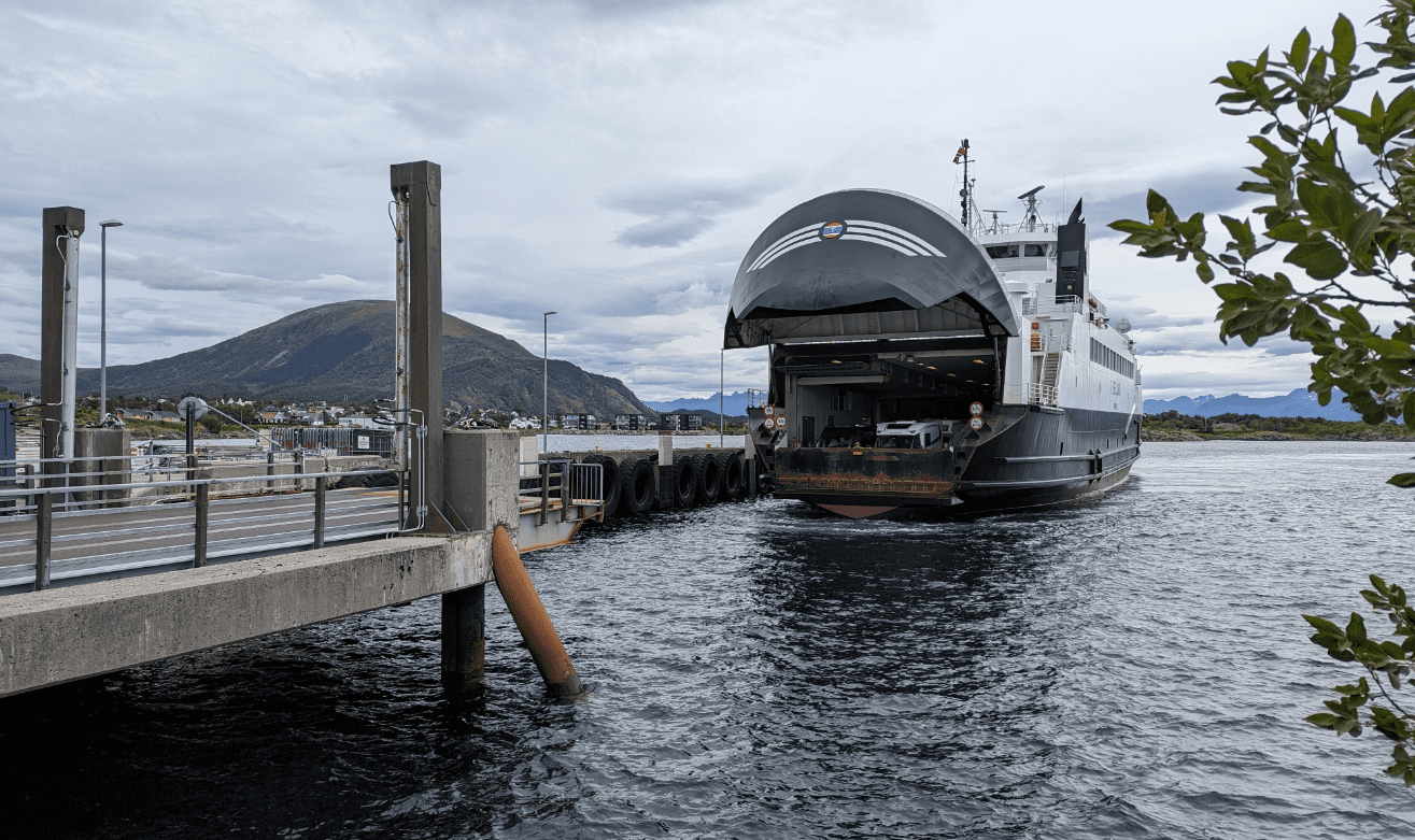 Imagen de Melbu Ferjekai